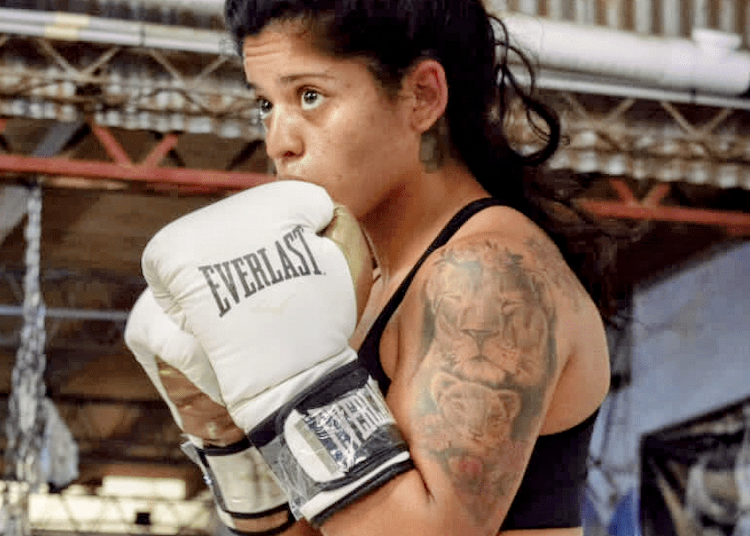 La Pantera Aznal, lista para su debut profesional