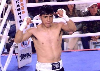 Un boxeador sin tecnología pero con alma de peleador