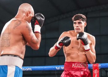 El invicto Marini venció rápido a Sergio Davies
