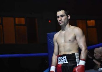 Ahora Issel se bajó por licencia desactualizada