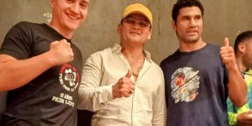 Visita de lujo y fondo que no estaba en los planes