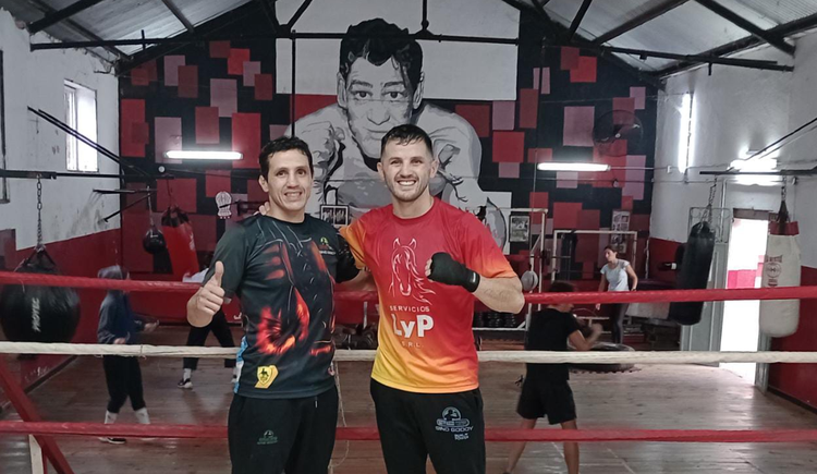 «Voy a demostrar el nivel del boxeo neuquino»
