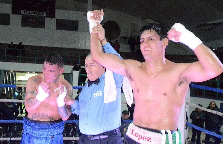 «Terminé metiendo en el ring, el trabajo que hicimos»