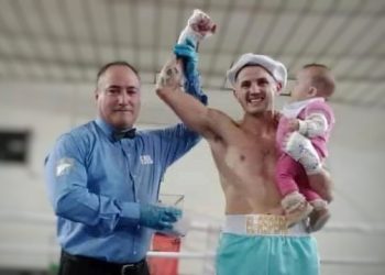 Gino «El Áspero» Godoy lo definió por nocaut