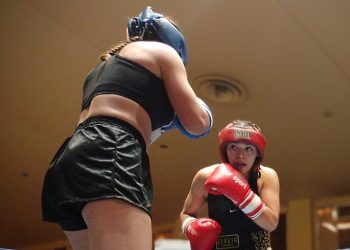 Cinturón para Aguirre y triunfos de Alvar y Correa