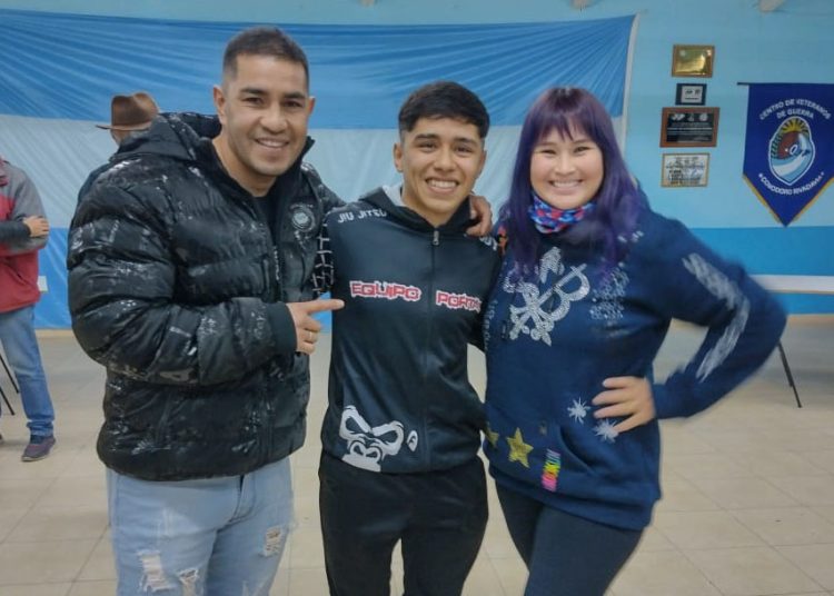 El primer pupilo de la «China» Zamora rumbo al ring…