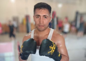 Ezequiel Mansilla, entrenamiento y boxeo para subir
