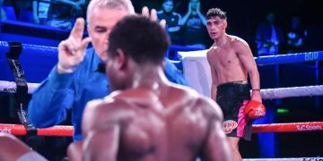 Una noche con dos fajas y clase de boxeo incluída