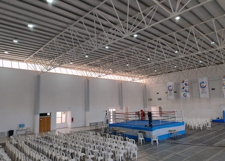 En San Julián hay todo un país buscando cinturones