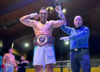 Luis noqueó a Mellado y conquistó el sudamericano WBA