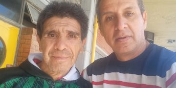 Una app, pasión por el boxeo y homenajes musicales