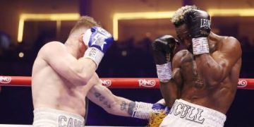 «Canelo» deslucido recuperó cinturón y perdió con la defensa