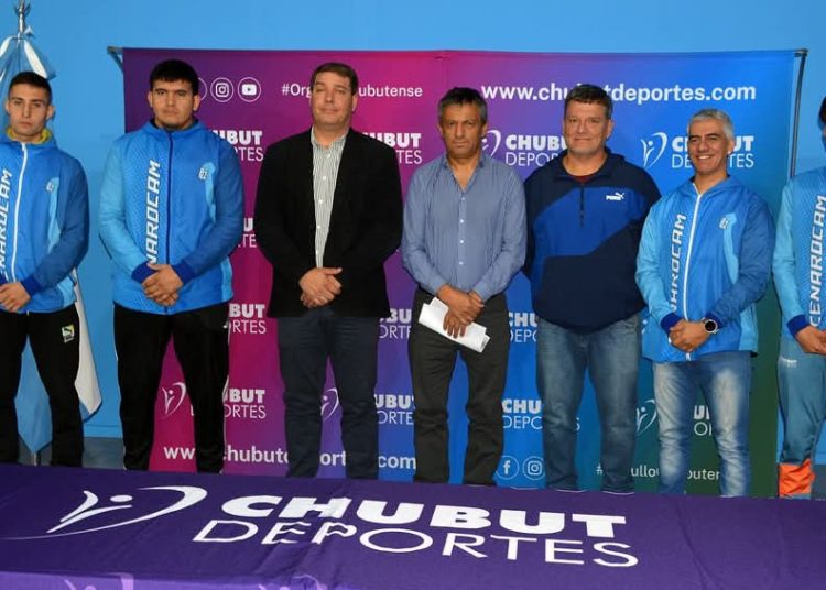 Coronel-Caliva, un duelo bien heavy en Playa Unión