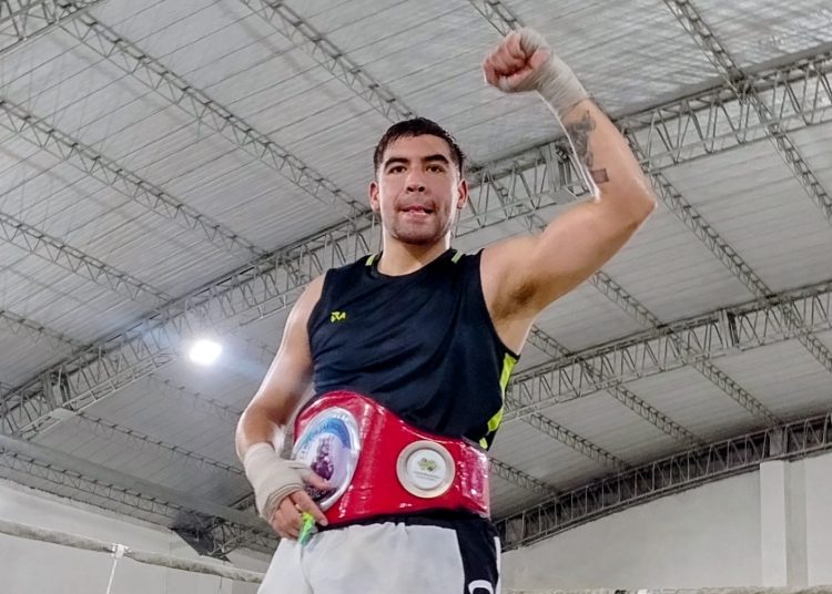 Torres y «Wanchope», dueños de cinturones