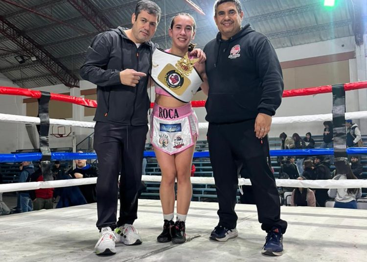Nazarena Roca, ganadora del cinturón «Kublai»