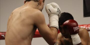 Carmona noqueó a Huenchullán en River