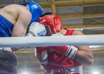 Además de turismo, El Chaltén propone boxeo amateur