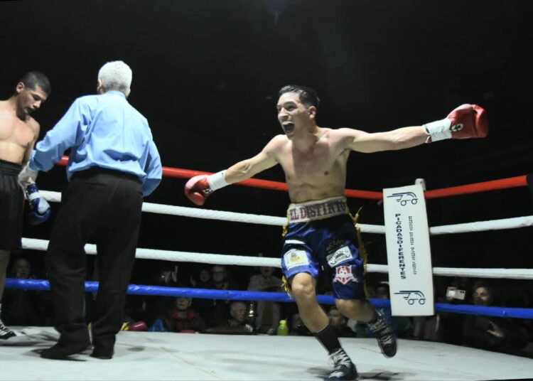 «Distinto» pero cada vez más contundente