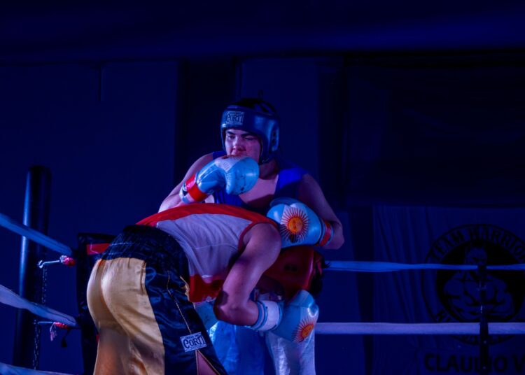 Homenajes y futuro en el «Guantes de Oro» santacruceño