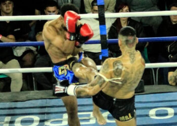 Sin un brazo, practica boxeo tailandés y quiere “pelear toda la vida»