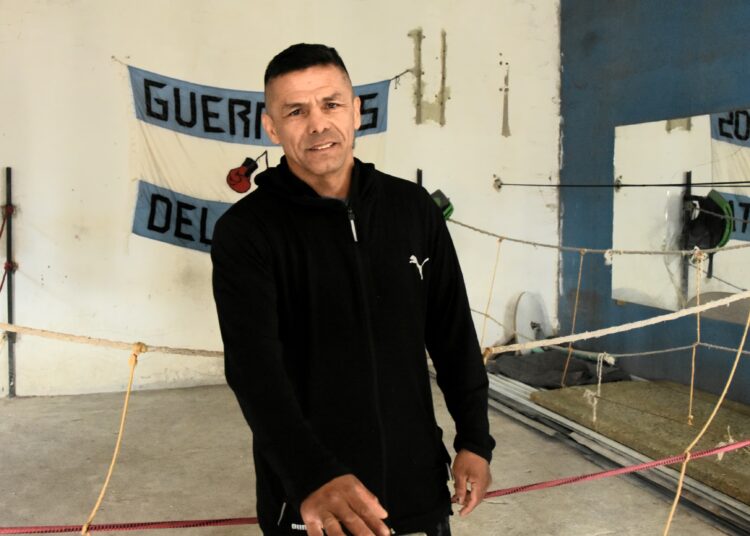 Un Dylan “campeón”, con más ayuda y en supergallo