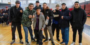 Sin árbitros y sin peleas formales en Río Gallegos