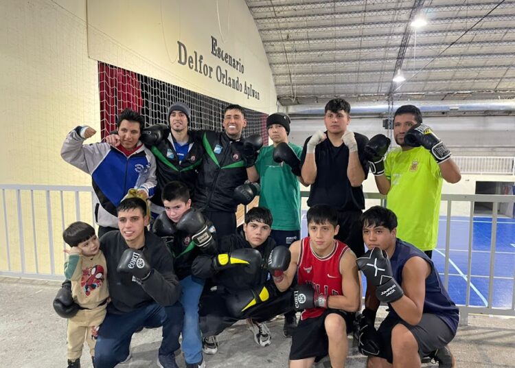 En Dolavon, boxeo  amateur en tiempos de Mundial